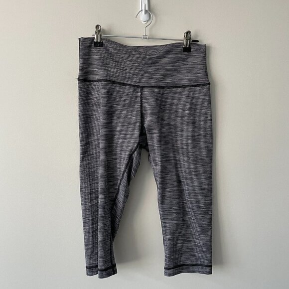 Lululemon Wunder Under Hi-Rise 1/2 Tight Leggings Gray 10 - Picture 2 of 8